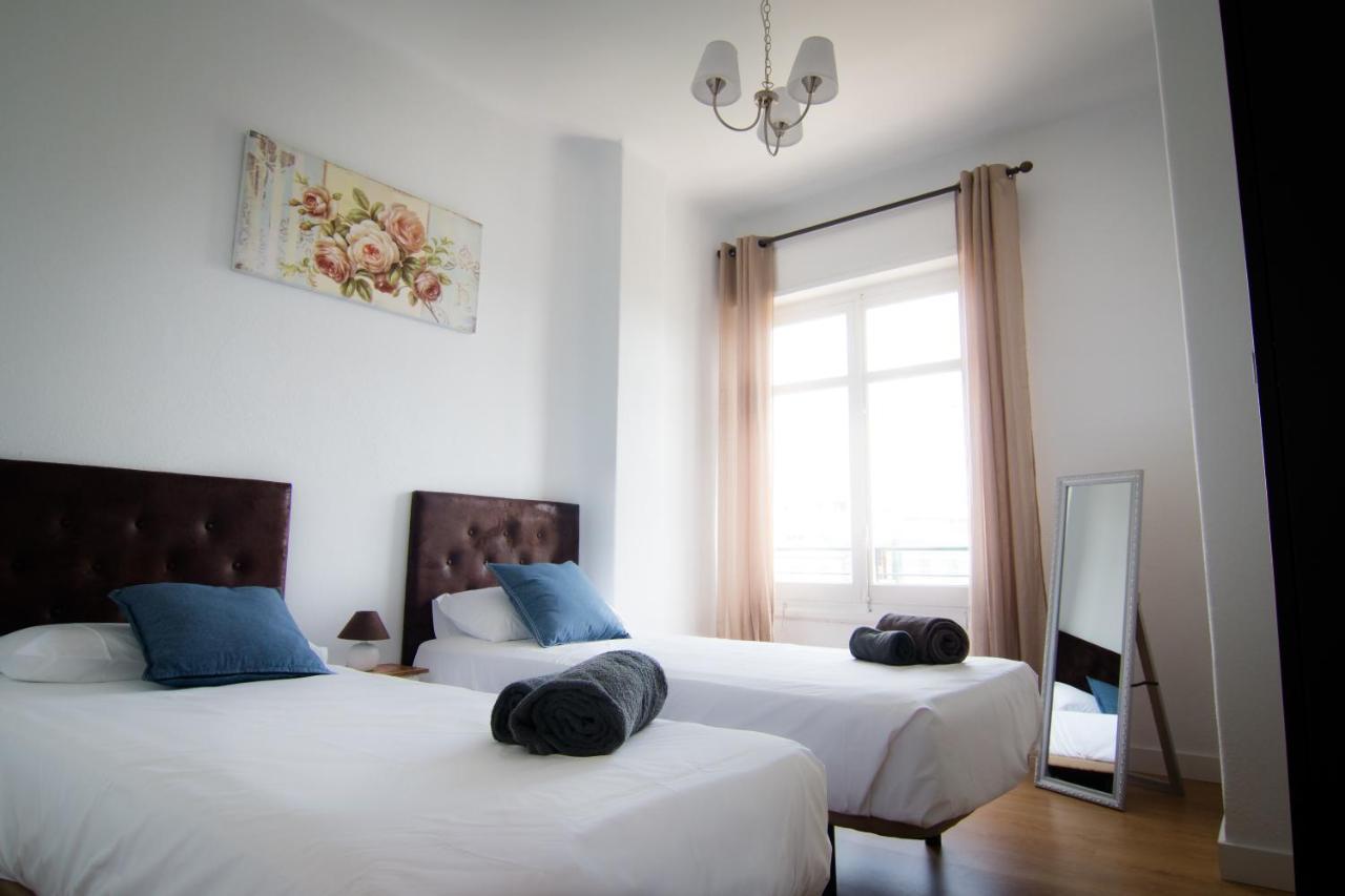 Holidays2Malaga Terraza & Junto Puerto Deportivo Εξωτερικό φωτογραφία